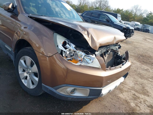 Продаж на аукціоні авто 2011 Subaru Outback 3.6r Limited, vin: 4S4BRDLC9B2431841, номер лоту: 44682747