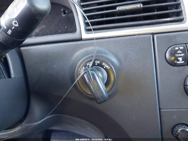 2005 CHRYSLER PACIFICA 2C4GM68495R370910 Photo 10