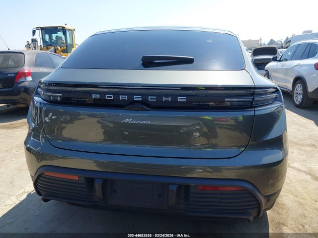 WP1AD2XA5SL077687 Porsche Macan Electric