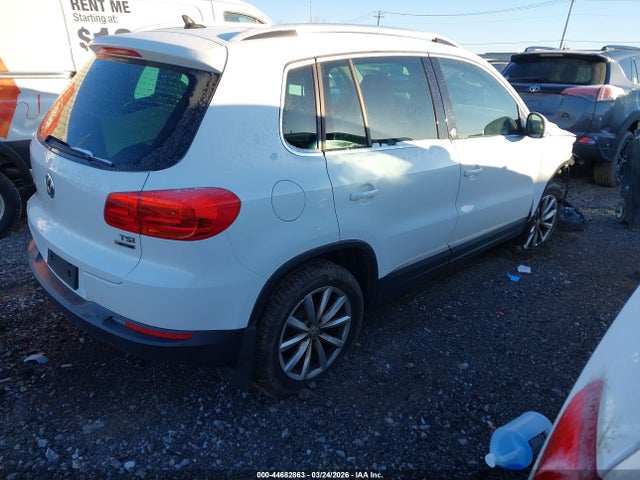 44682863 :رقم المزاد ، WVGSV7AX1HK028822 vin ، 2017 Volkswagen Tiguan 2.0t Wolfsburg Edition مزاد بيع