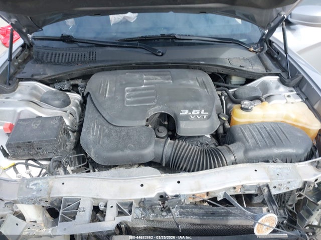 44682862 :رقم المزاد ، 2C3CDXBG4DH639492 vin ، 2013 Dodge Charger Se مزاد بيع