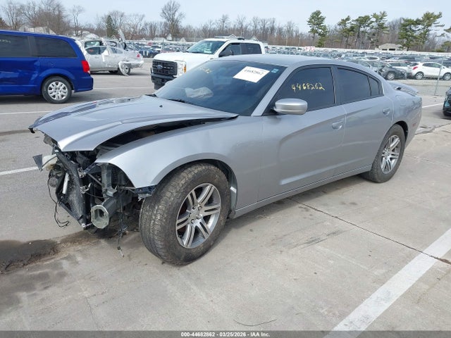 44682862 :رقم المزاد ، 2C3CDXBG4DH639492 vin ، 2013 Dodge Charger Se مزاد بيع