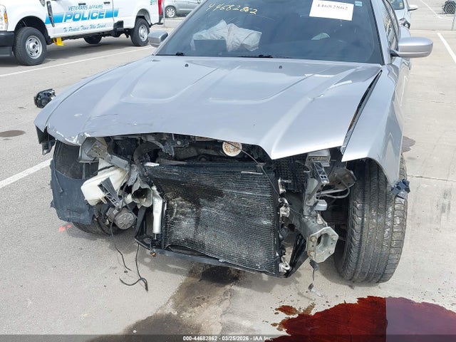 44682862 :رقم المزاد ، 2C3CDXBG4DH639492 vin ، 2013 Dodge Charger Se مزاد بيع