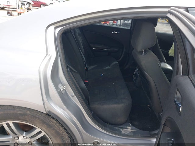 44682862 :رقم المزاد ، 2C3CDXBG4DH639492 vin ، 2013 Dodge Charger Se مزاد بيع