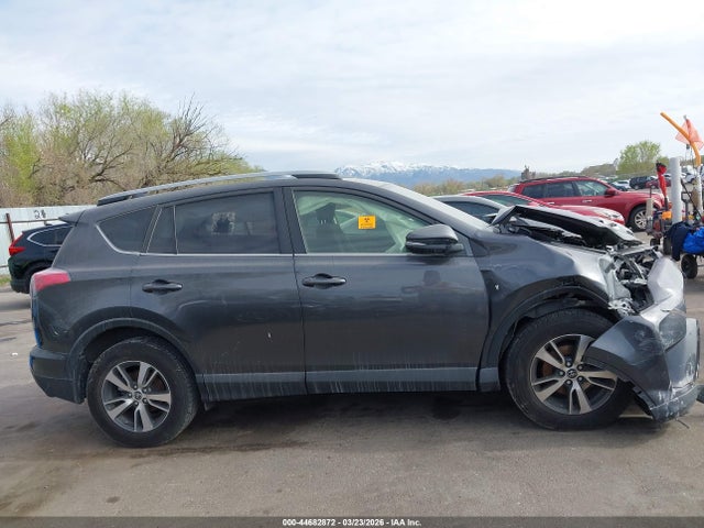 Toyota Rav4 Xle 2018 JTMRFREV2JJ252780 Image 12
