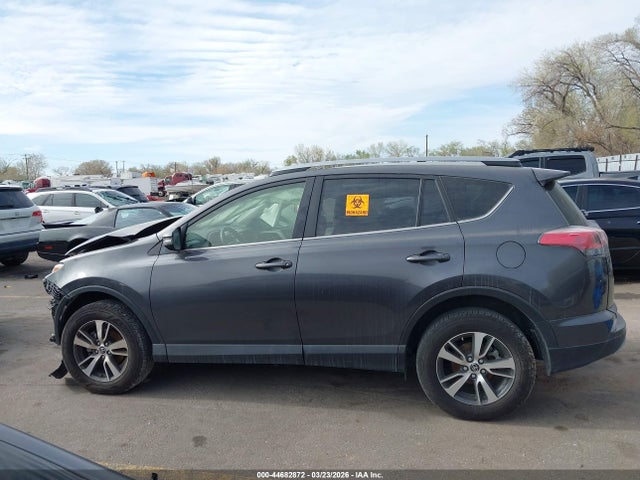 Toyota Rav4 Xle 2018 JTMRFREV2JJ252780 Image 13