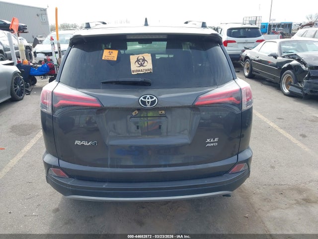 Toyota Rav4 Xle 2018 JTMRFREV2JJ252780 Image 15