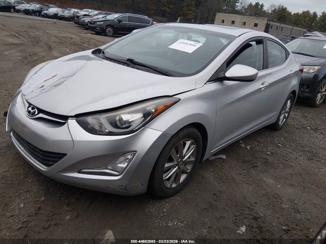 Hyundai ELANTRA SE 2015 KMHDH4AE7FU237352 Image 2