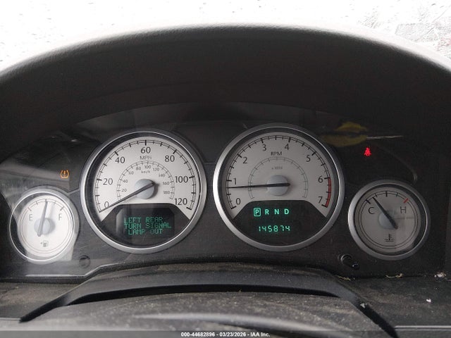 2010 CHRYSLER TOWN & COUNTRY 2A4RR8D12AR405714 Photo 6