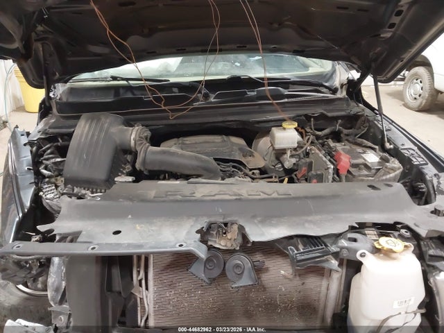 2019 RAM 1500 1C6SRFFT1KN749759 Photo 9