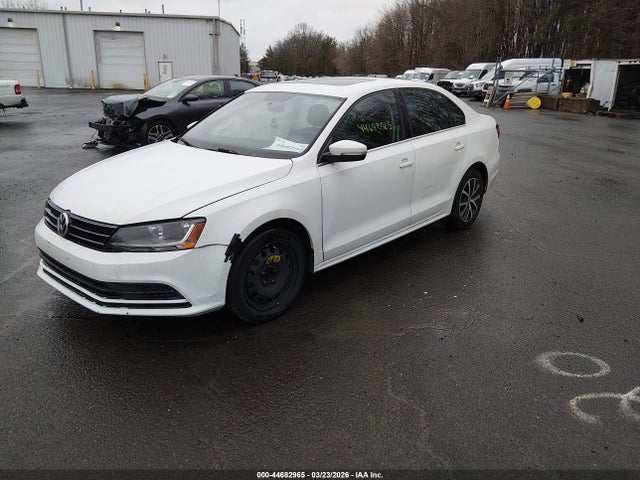 44682965 :رقم المزاد ، 3VWDB7AJ0HM402909 vin ، 2017 Volkswagen Jetta 1.4t Se مزاد بيع