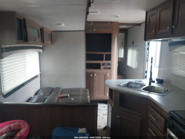 Prowler Lynx 2018 5SFPB3623JE382433 Image 8