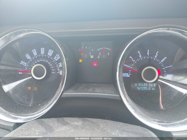44683036 :رقم المزاد ، 1ZVBP8AM7D5262365 vin ، 2013 Ford Mustang V6 مزاد بيع