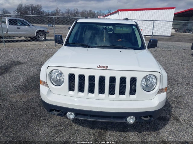 44683039 :رقم المزاد ، 1C4NJRBB6HD205459 vin ، 2017 Jeep Patriot 75th Anniversary Edition 4x4 مزاد بيع
