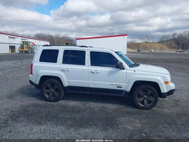 44683039 :رقم المزاد ، 1C4NJRBB6HD205459 vin ، 2017 Jeep Patriot 75th Anniversary Edition 4x4 مزاد بيع