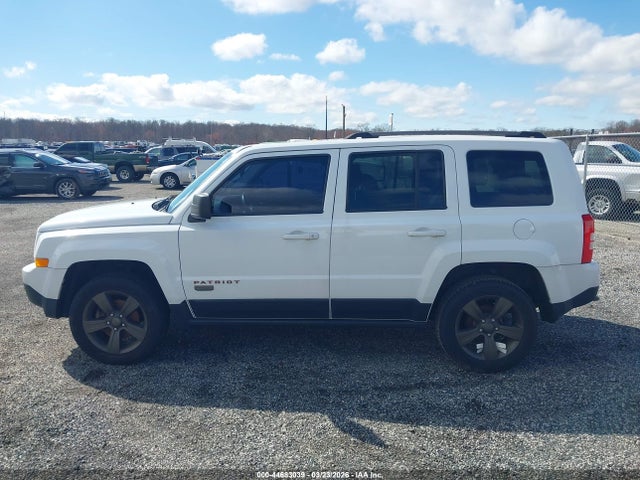 44683039 :رقم المزاد ، 1C4NJRBB6HD205459 vin ، 2017 Jeep Patriot 75th Anniversary Edition 4x4 مزاد بيع