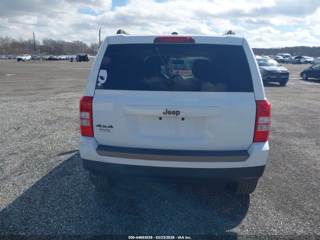 44683039 :رقم المزاد ، 1C4NJRBB6HD205459 vin ، 2017 Jeep Patriot 75th Anniversary Edition 4x4 مزاد بيع