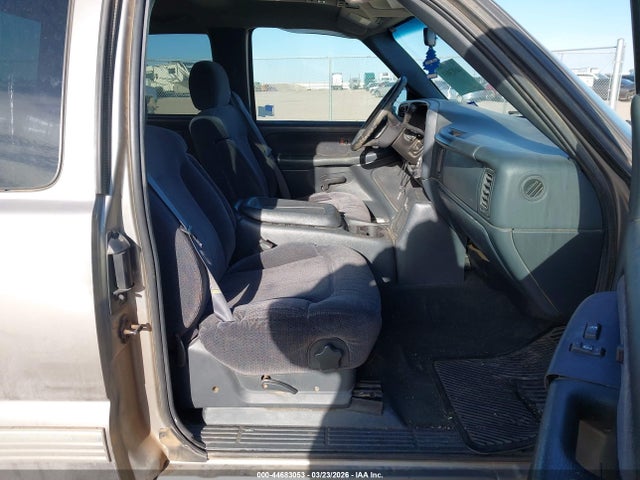 1999 Chevrolet Silverado 1500 Ls მანქანა იყიდება აუქციონზე, vin: 2GCEC19T0X1249445, აუქციონის ნომერი: 44683053