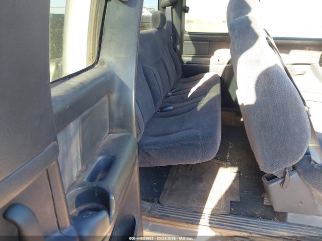 1999 Chevrolet Silverado 1500 Ls მანქანა იყიდება აუქციონზე, vin: 2GCEC19T0X1249445, აუქციონის ნომერი: 44683053