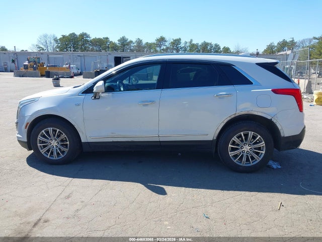 Продаж на аукціоні авто 2017 Cadillac Xt5 Luxury, vin: 1GYKNDRS5HZ227515, номер лоту: 44683068