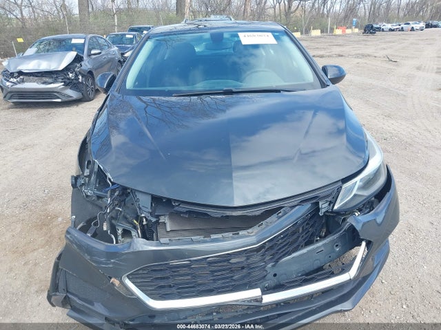 2017 Chevrolet Cruze Lt Auto მანქანა იყიდება აუქციონზე, vin: 3G1BE6SM4HS584008, აუქციონის ნომერი: 44683074