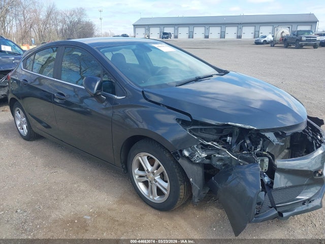 2017 Chevrolet Cruze Lt Auto მანქანა იყიდება აუქციონზე, vin: 3G1BE6SM4HS584008, აუქციონის ნომერი: 44683074