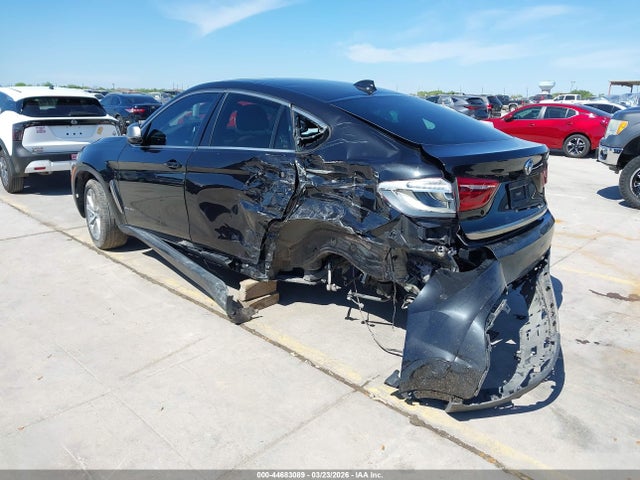 2017 BMW X6 5UXKU0C30H0G69028 Photo 2