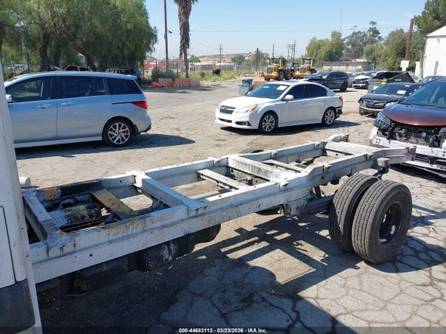 44683113 :رقم المزاد ، WDAPF4CD9KN023319 vin ، 2019 Mercedes-benz Sprinter 4500 Standard Roof V6 مزاد بيع