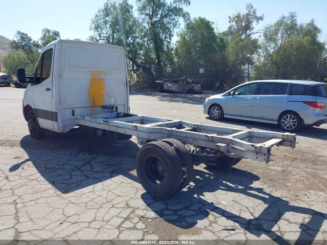 44683113 :رقم المزاد ، WDAPF4CD9KN023319 vin ، 2019 Mercedes-benz Sprinter 4500 Standard Roof V6 مزاد بيع