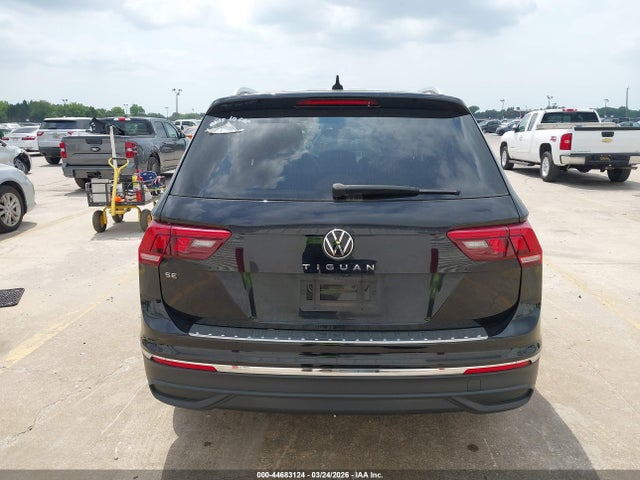 44683124 :رقم المزاد ، 3VV3B7AX5NM055528 vin ، 2022 Volkswagen Tiguan 2.0t Se مزاد بيع