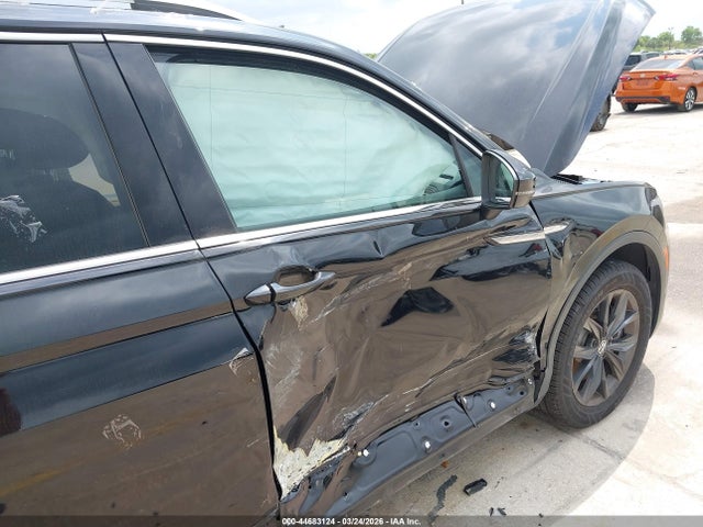 2022 VOLKSWAGEN TIGUAN 3VV3B7AX5NM055528 Photo 5