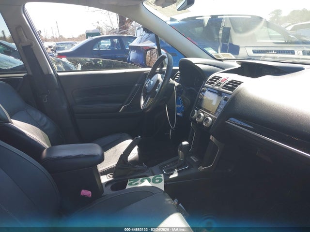 2017 Subaru Forester 2.5i Touring მანქანა იყიდება აუქციონზე, vin: JF2SJATCXHH413110, აუქციონის ნომერი: 44683133