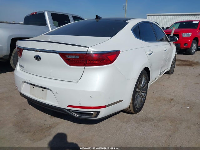 2017 Kia Cadenza Premium მანქანა იყიდება აუქციონზე, vin: KNALC4J12H5090427, აუქციონის ნომერი: 44683139