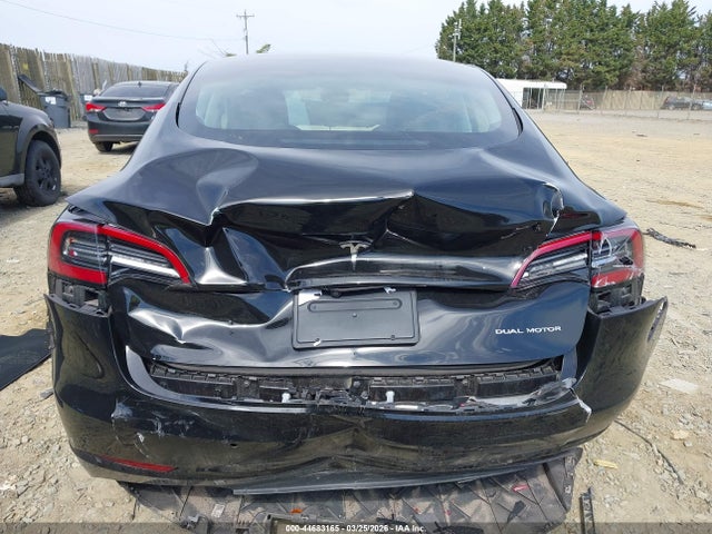 5YJ3E1EB8NF121169 Tesla Model 3 Long Range Dual Motor All-wheel Drive