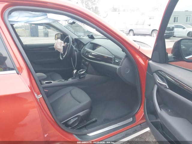 Продаж на аукціоні авто 2013 Bmw X1 Xdrive28i, vin: WBAVL1C53DVR81991, номер лоту: 44683175