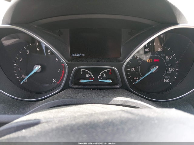 44683186 :رقم المزاد ، 1FMCU0HDXKUA81038 vin ، 2019 Ford Escape Sel مزاد بيع