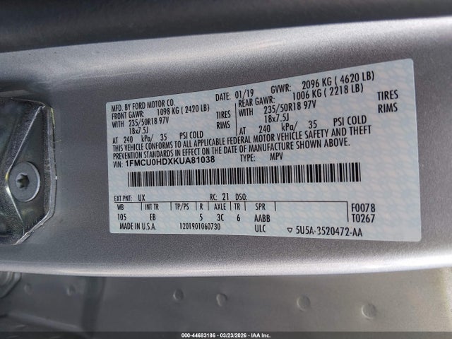 44683186 :رقم المزاد ، 1FMCU0HDXKUA81038 vin ، 2019 Ford Escape Sel مزاد بيع