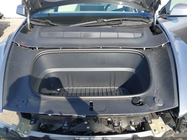 7SAYGDEE2TF442751 Tesla Model Y All-wheel Drive/long Range Launch Series/premium All-wheel Drive
