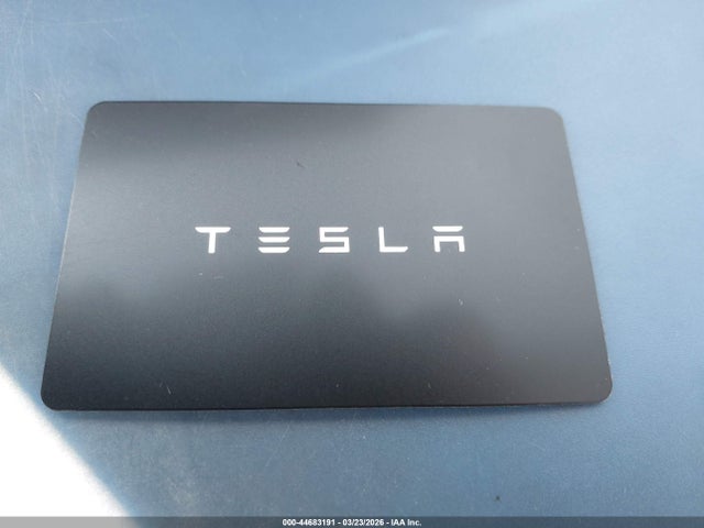 7SAYGDEE2TF442751 Tesla Model Y All-wheel Drive/long Range Launch Series/premium All-wheel Drive
