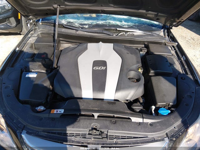 Продажа на аукционе авто 2013 Hyundai Genesis 3.8, vin: KMHGC4DD1DU233700, номер лота: 44683193