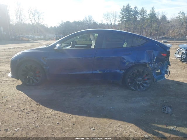 7SAYGDEF4RA276683 Tesla Model Y Performance Dual Motor All-wheel Drive