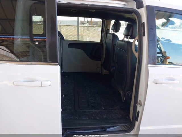 44683230 :رقم المزاد ، 2C4RDGCG1JR324661 vin ، 2018 Dodge Grand Caravan Sxt مزاد بيع