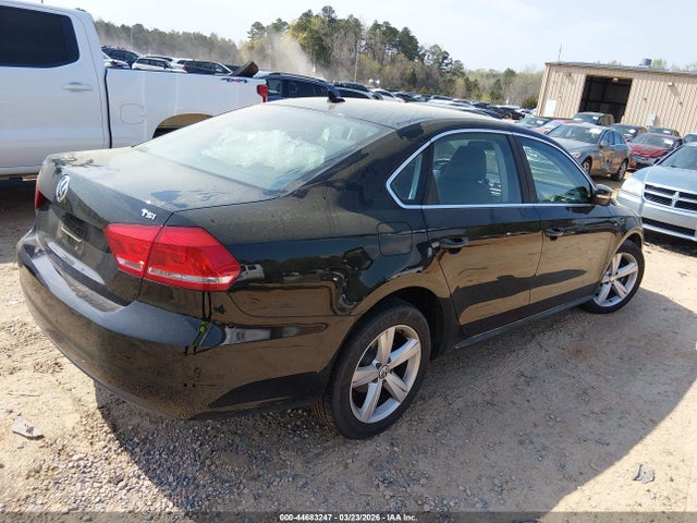 Aukcja sprzedaży 2015 Volkswagen Passat 1.8t Limited Edition, vin: 1VWAS7A3XFC106458, numer aukcji: 44683247