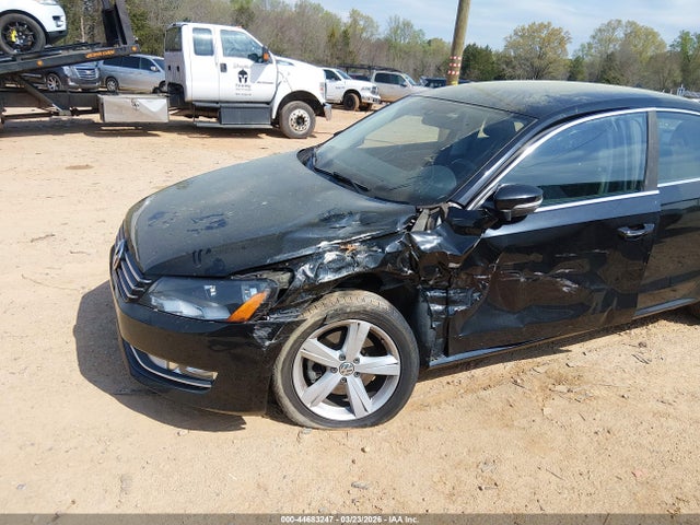 Aukcja sprzedaży 2015 Volkswagen Passat 1.8t Limited Edition, vin: 1VWAS7A3XFC106458, numer aukcji: 44683247
