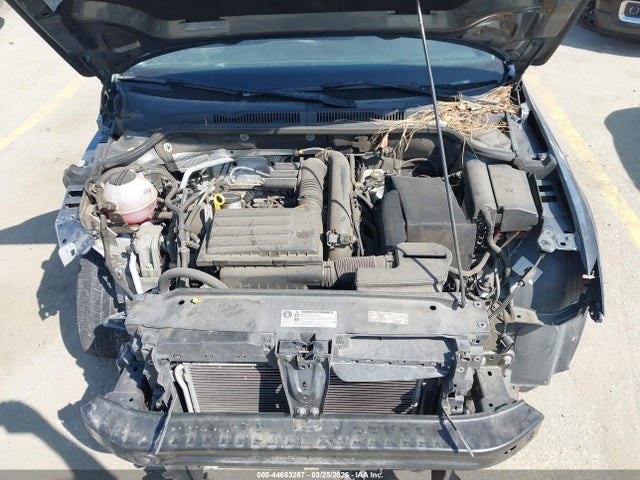 44683267 :رقم المزاد ، 3VW2B7AJ7HM415969 vin ، 2017 Volkswagen Jetta 1.4t S مزاد بيع