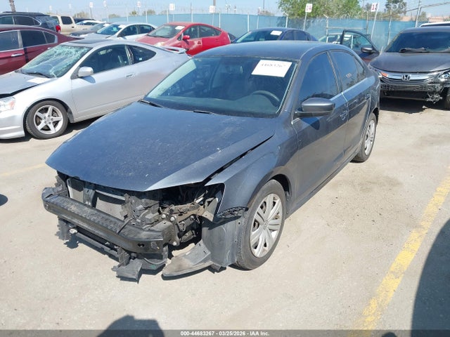 44683267 :رقم المزاد ، 3VW2B7AJ7HM415969 vin ، 2017 Volkswagen Jetta 1.4t S مزاد بيع