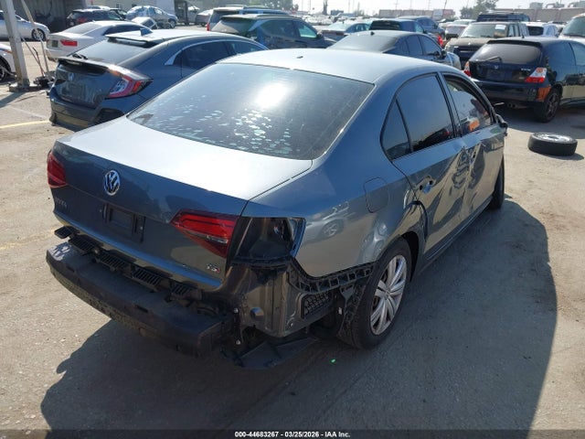 44683267 :رقم المزاد ، 3VW2B7AJ7HM415969 vin ، 2017 Volkswagen Jetta 1.4t S مزاد بيع