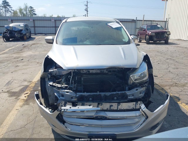 44683272 :رقم المزاد ، 1FMCU0GD7KUC27543 vin ، 2019 Ford Escape Se مزاد بيع