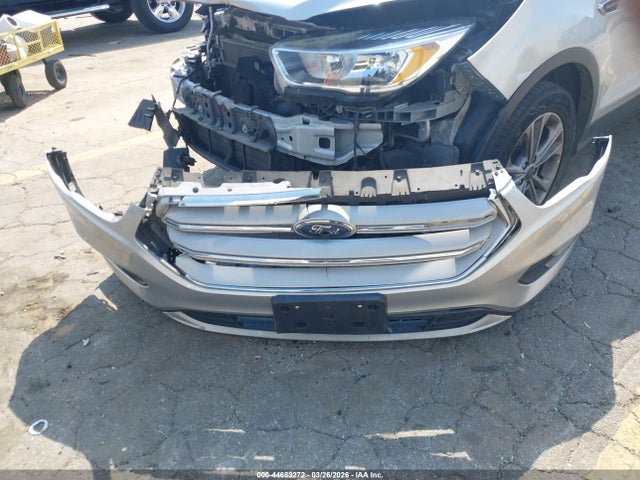 44683272 :رقم المزاد ، 1FMCU0GD7KUC27543 vin ، 2019 Ford Escape Se مزاد بيع