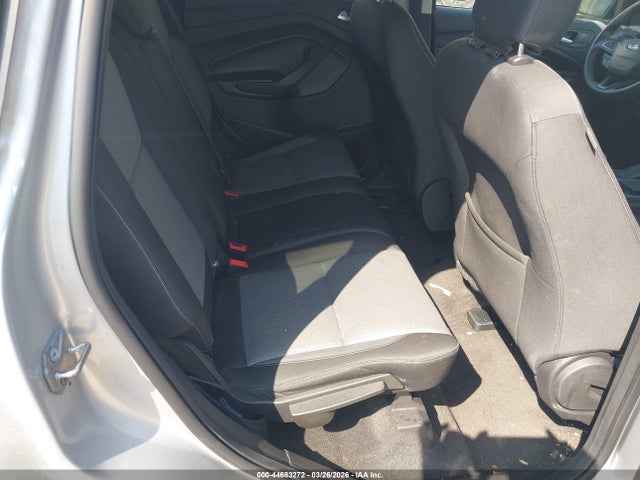 44683272 :رقم المزاد ، 1FMCU0GD7KUC27543 vin ، 2019 Ford Escape Se مزاد بيع